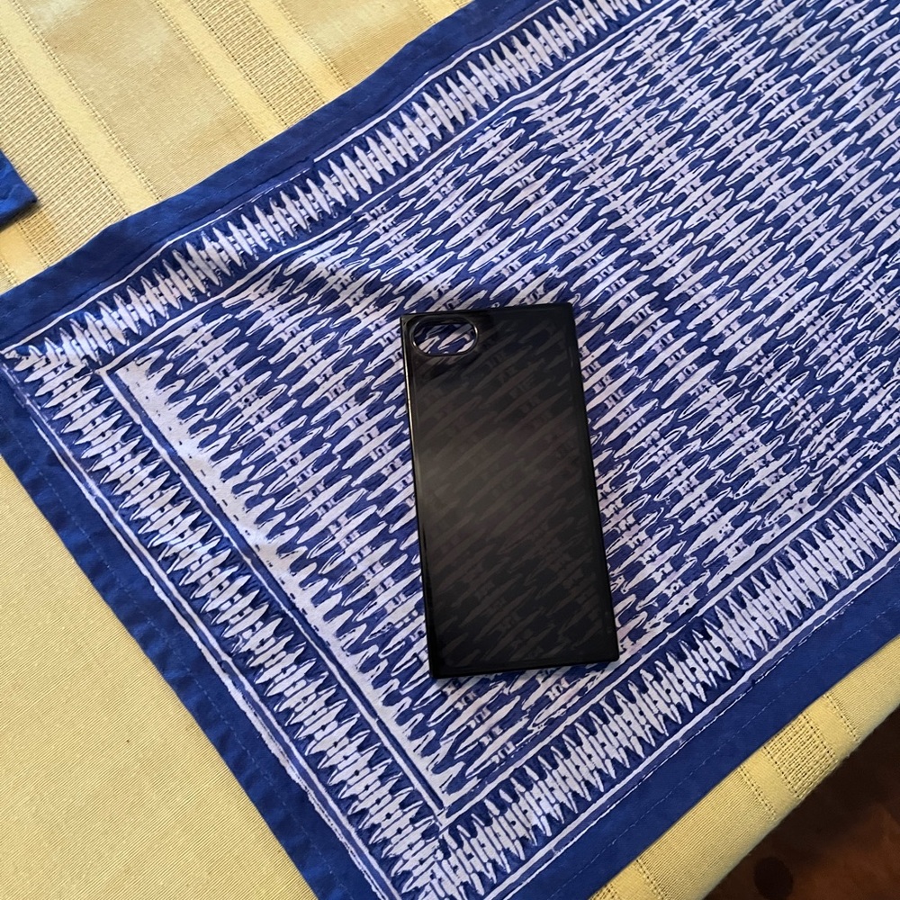 Case - Picture 4 of 4